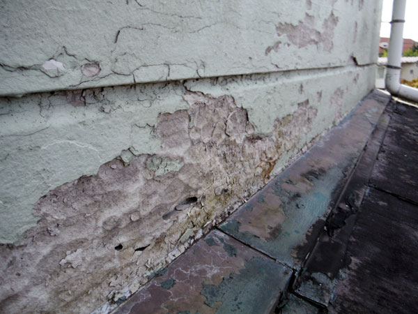 修理や取替工事が必要な外壁